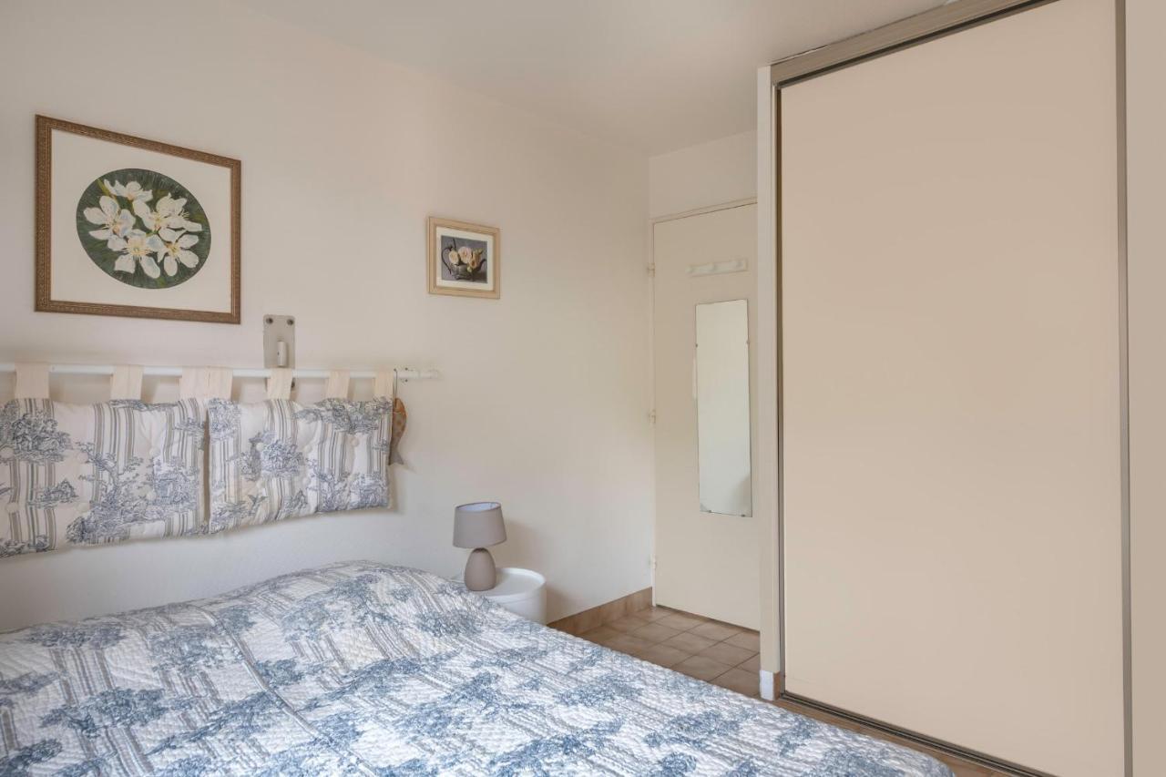 Rez-De-Terrasse Face Mer Pour 4 Personnes ปอร์นิก ภายนอก รูปภาพ